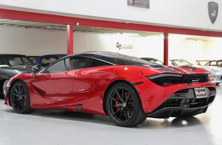  McLaren 720S Performance 2018 года  (фото 17 из 60)